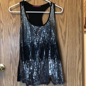 Sequin tank